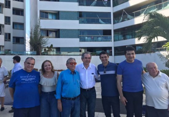 "Rômulo recebe Lira, Romero e Manoel Jr em sua residência na Grande JP"
